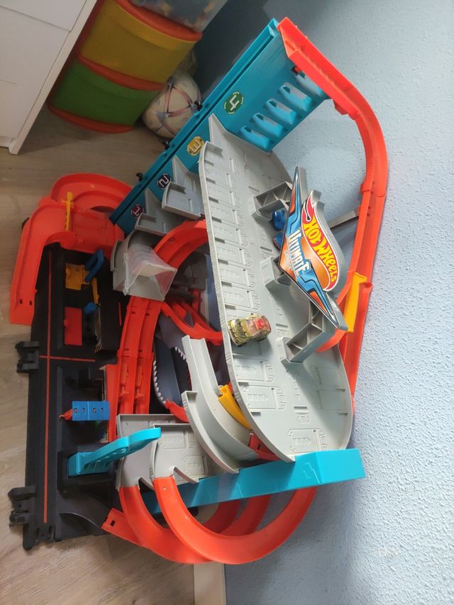 Pista Hot Wheels Ultimate Garage