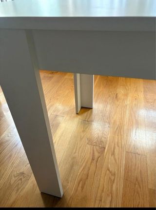 Mesa comedor extensible blanca