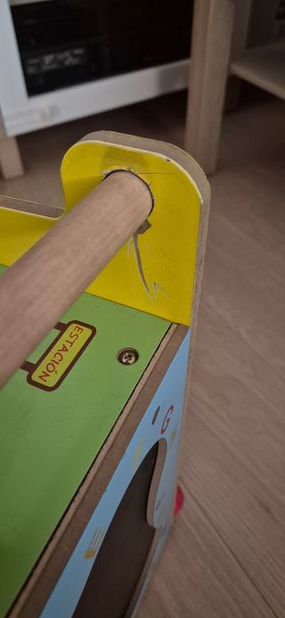 Carrito correpasillos de madera