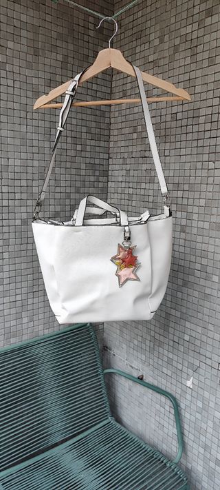 Bolso Blanco Parfois con Colgante Estrella
