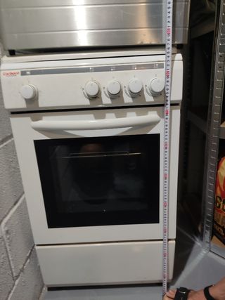 Cocina de gas con horno