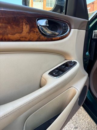 Jaguar XJ 2007