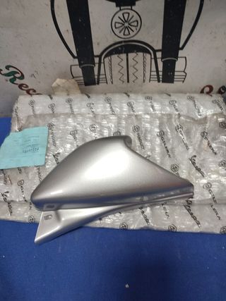 Tapa Lateral Piaggio NRG