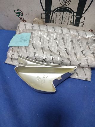 Tapa Lateral Piaggio NRG