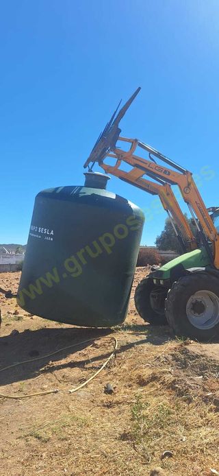 DEPOSITO VERTICAL DE 12000 LITROS