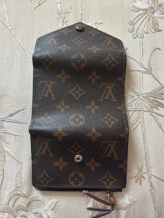 Cartera Louis Vuitton Marrón