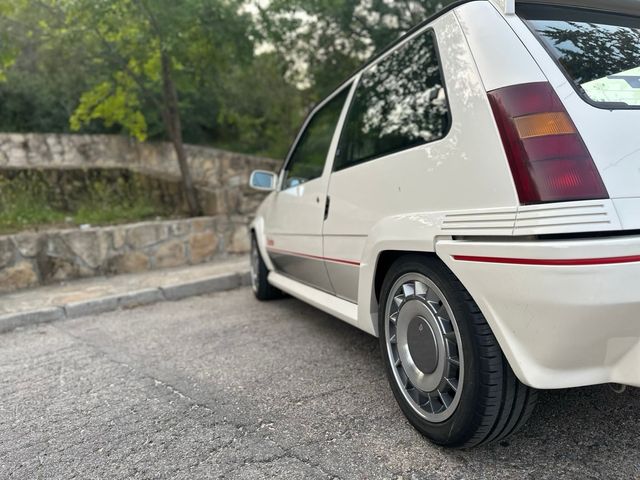 Renault 5 GT Turbo
