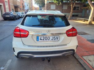 Mercedes-Benz GLA 2016