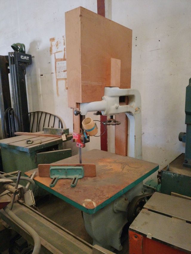 Sierra de cinta para madera