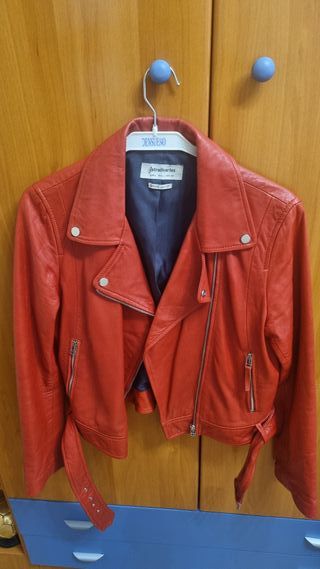 Chaqueta Stradivarius Roja Mujer Talla L
