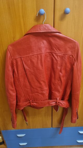 Chaqueta Stradivarius Roja Mujer Talla L