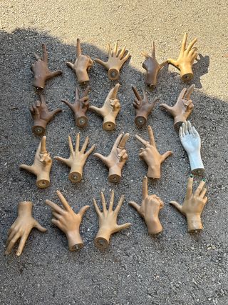 Manos de maniquí para Alfredo
