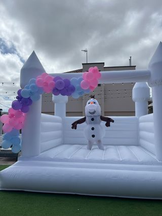 Castillo Hinchable Blanco 4x4m