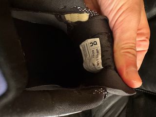 Zapatillas On Running Cloudmonster Mujer Gris/Mora