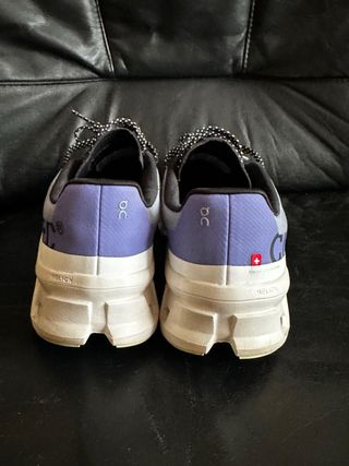 Zapatillas On Running Cloudmonster Mujer Gris/Mora