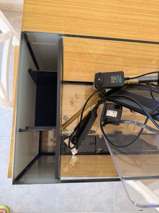 Pecera Wave de cristal y plástico