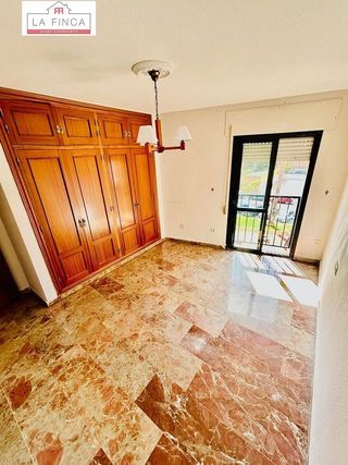 Piso en venta en Girón - Las Delicias - Tabacalera en Málaga