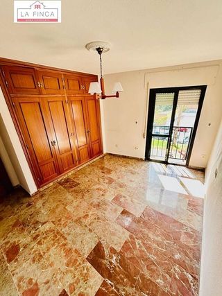 Piso en venta en Girón - Las Delicias - Tabacalera en Málaga