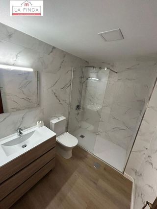 Piso en venta en Girón - Las Delicias - Tabacalera en Málaga