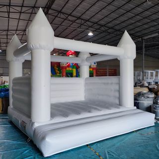 Castillo blanco + Burbuja de Globos