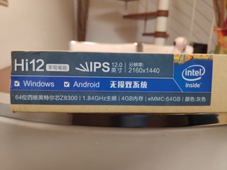 Chuwi HI 12 con teclado