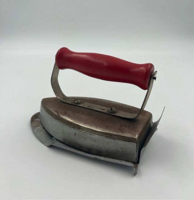 Plancha Antigua Vintage Roja