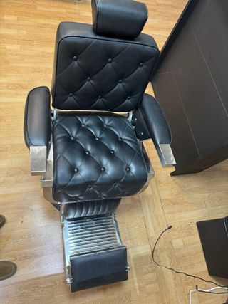 2 sillas de barbero negra cromadas muy elegantes