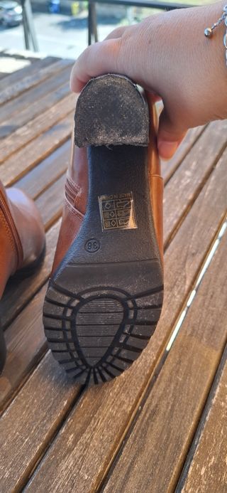 Stivali in pelle cuoio marrone