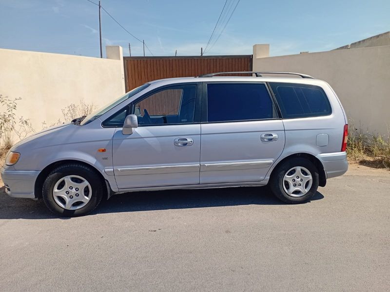 Hyundai Trajet 2003 - foto 1