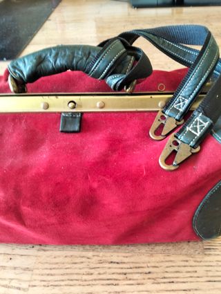 Maletín vintage granate