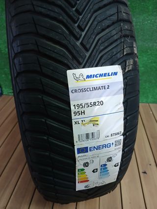 Neumático Michelin CrossClimate 2 195/55 R20 95H