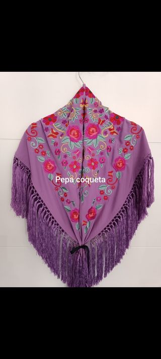 Mantoncillo bordado lila mujer 
