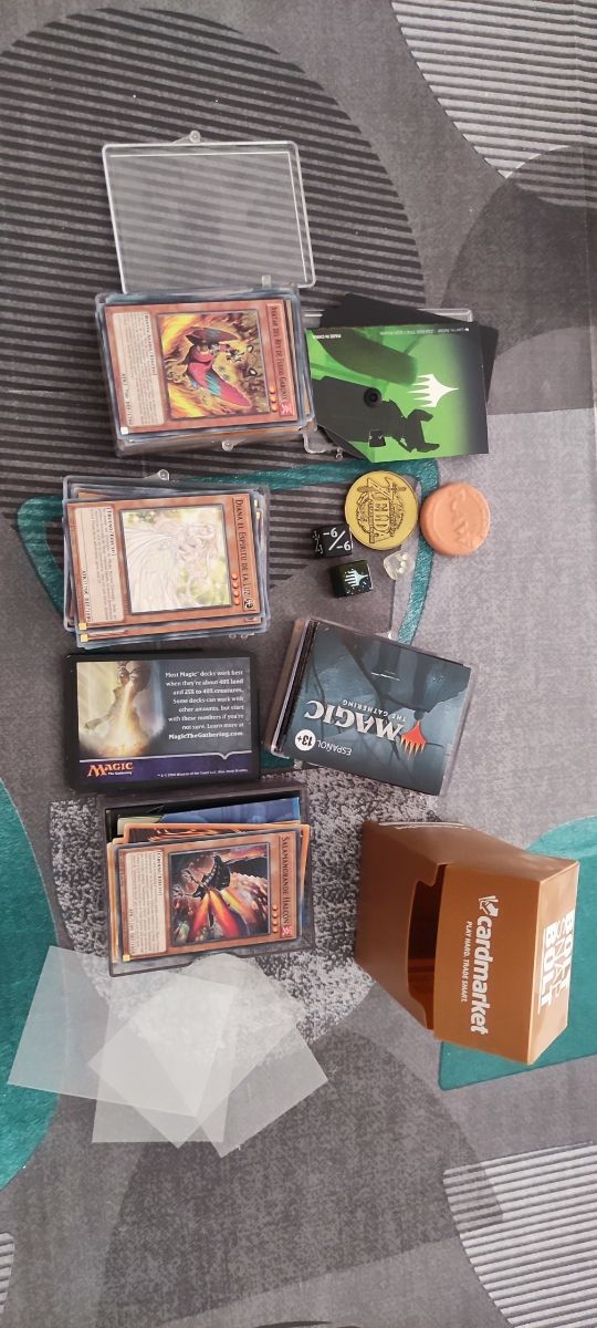 Yu-Gi-Oh! y Magic: The Gathering Cartas