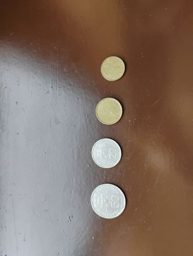 Vendo monete portoghesi