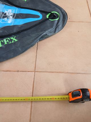 Piragua hinchable Intex con hinchador