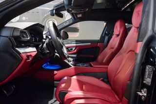 Lamborghini Urus 2021