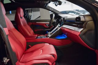 Lamborghini Urus 2021