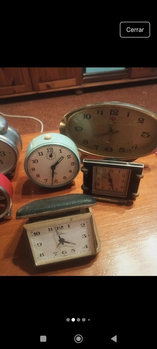 Set di 6 sveglie antiche