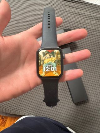 Apple Watch Series 4 Nike Gris