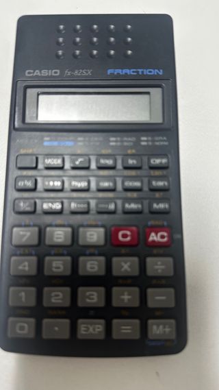Calculadora Científica Casio FX-82SX