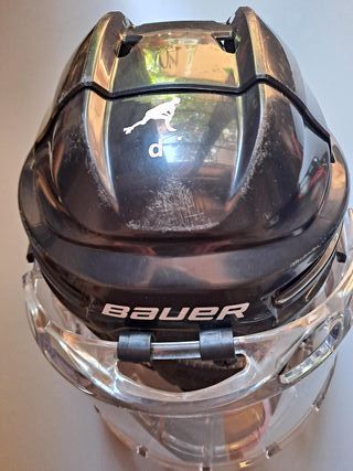 Casco de hockey Bauer con visor