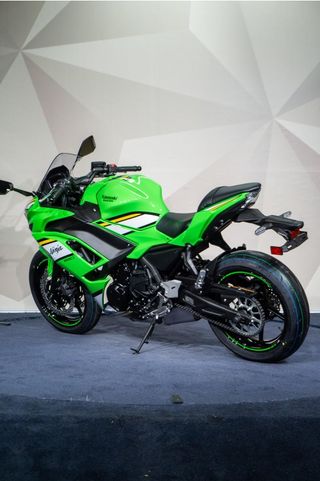 KAWASAKI NINJA 650 **MOTO NUEVA**