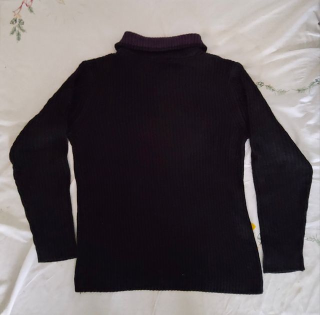 Jersey Negro Invierno Talla M como nuevo