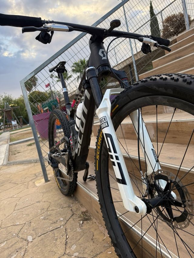 Scott Spark RC WC EVO Talla M 2025