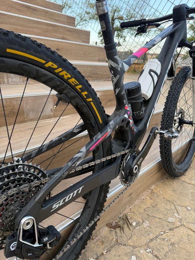 Scott Spark RC WC EVO Talla M 2025