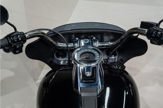 HARLEY DAVIDSON Sport Glide **POCOS KM**IMPECABLE**
