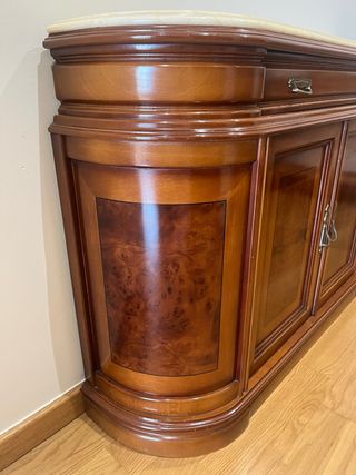 Mueble recibidor y espejo madera y mármol