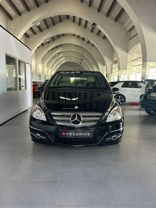Mercedes-Benz Clase B180