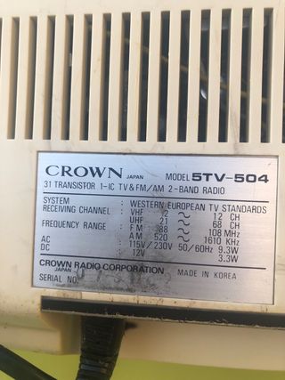 Crown 5TV 504 Mini TV Radio FM-AM Vintage
