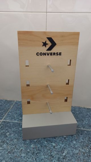 Expositor gafas Converse